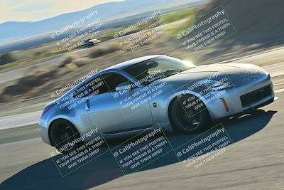 media/Dec-13-2025-Extreme Speed (Sat) [[d129ecb0b9]]/Beginner/Session 3 (Turn 5)/